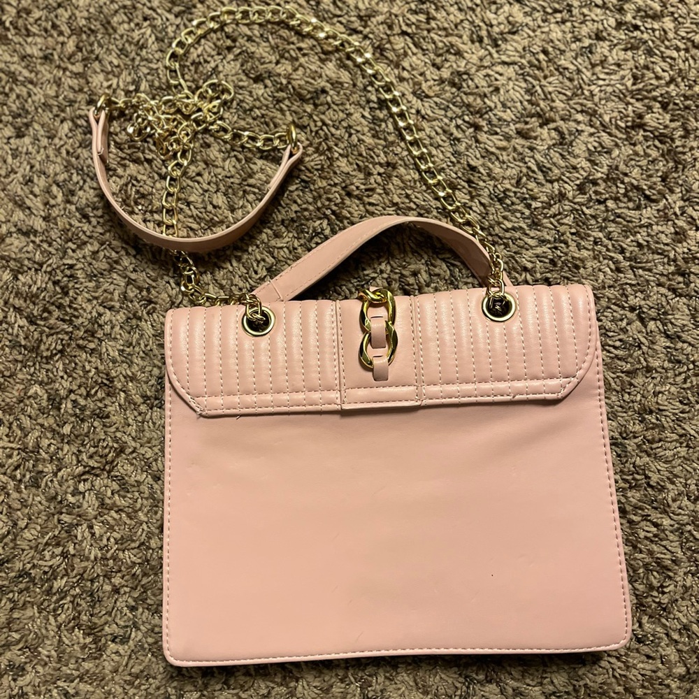 Pink Chain Strap Clutch by Badgley Mishcka - Picture 4 of 6